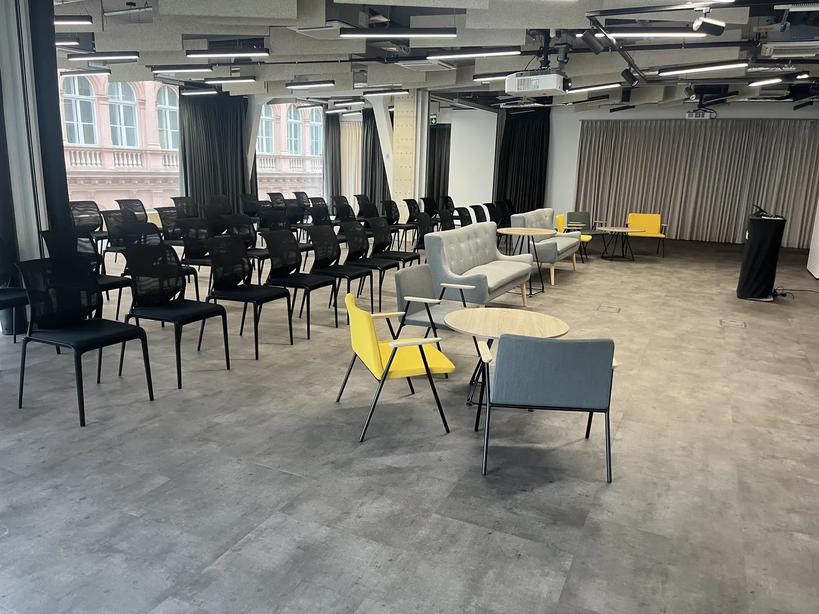 Hlavní eventový sál Zenwork